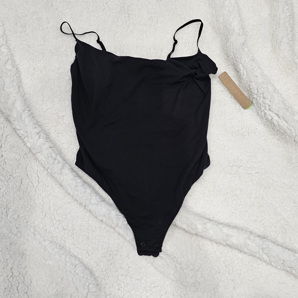 Skims fits everybody cami bodysuit